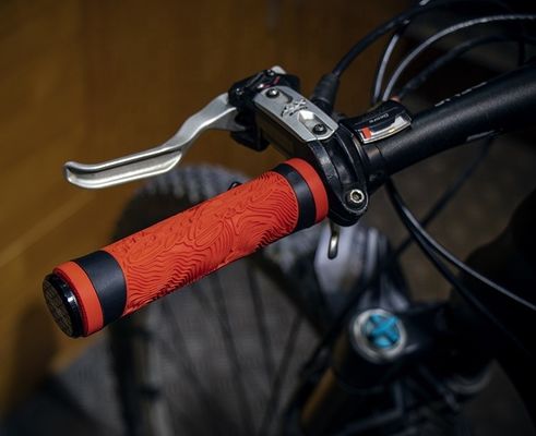 130 mm * 30 mm ENLEE Silica Gel Fahrradgriff Greifer geeignet für Offroad-Fahrräder