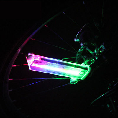 32 LED-Flash Spoke-Lampe für 24 Zoll Rad Batteriebetriebene Außenradleuchten
