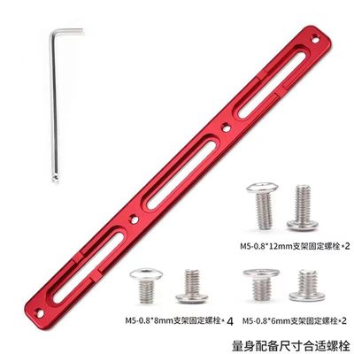 Silberner Fahrradflaschenhalter mit verstellbarem Adapter für Fahrradflaschen aus Legierung