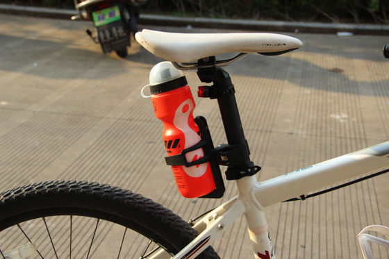 Schnell abnehmbare Wasserkocherhalter Multifunktionaler Becherhalter 13*9*9cm für Mountainbikes